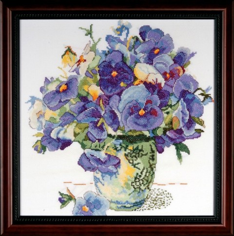 click here to view larger image of Pansy Floral (counted cross stitch kit)