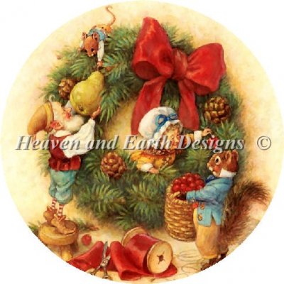 Decorating The Wreath - Ornament
