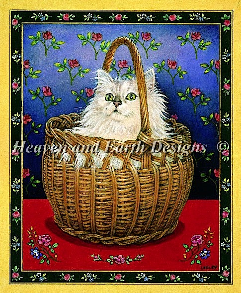 Roses Cat Bengy in Basket