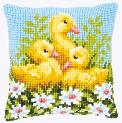click here to view larger image of Ducklings with Dasies 1 (counted canvas kit)