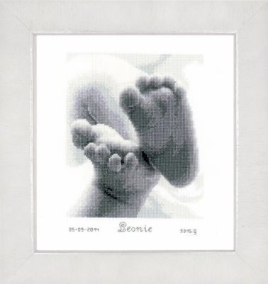 click here to view larger image of Baby Feet (counted cross stitch kit)