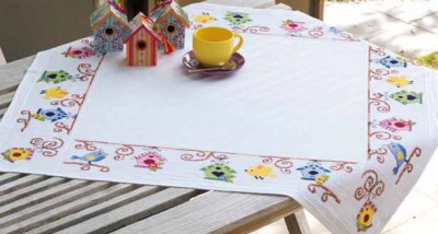 Bird and Birdhouses Tablecloth