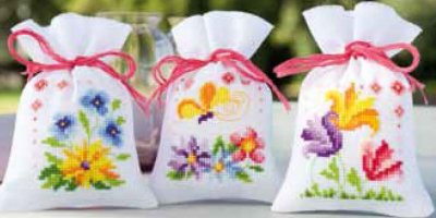 Flowers and Butterflies Potpourri Bags (Set of 3)