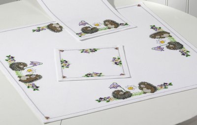 click here to view larger image of Hedgehog Table Cloth (large square) (counted cross stitch kit)