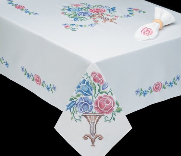 Victorian Floral Table Cloth - 50 x 70