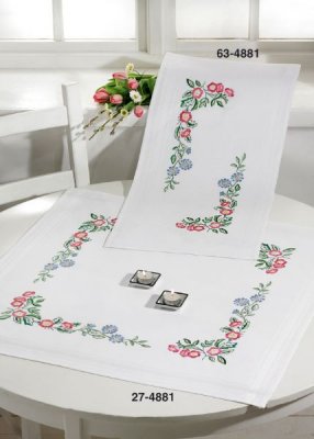 Classic Flowers Table Cloth (Lower)