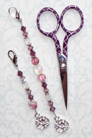 click here to view larger image of Gingher Wren Scissors Fob (accessory)