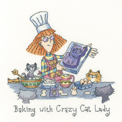 Baking With Crazy Cat Lady - Cats Rule (Aida)