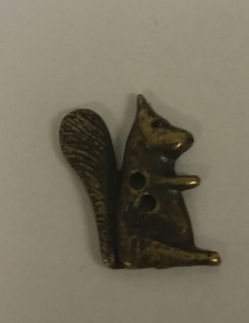 Olde Brass Button - Squirrel