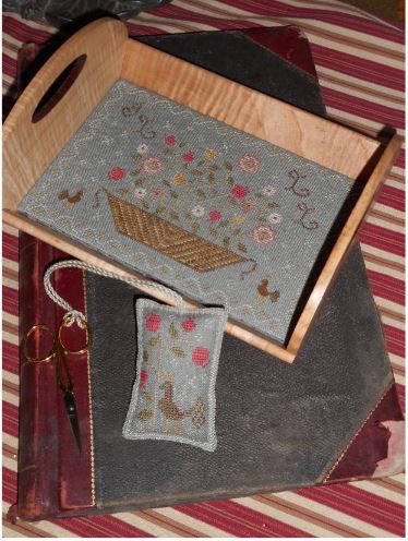 Floral Basket Tray With Fob