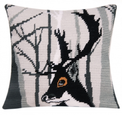 Hugo (Deer) Cushion