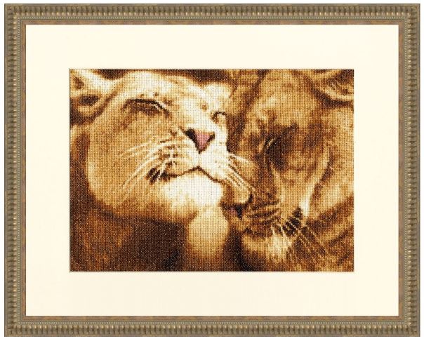 click here to view larger image of Lions in Love (counted cross stitch kit)