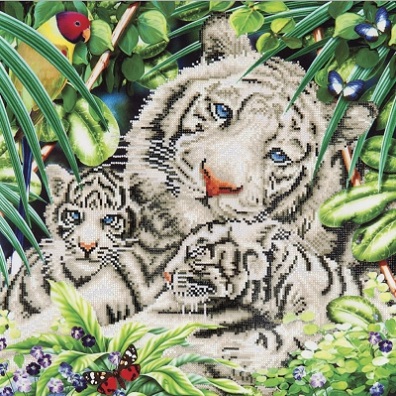 click here to view larger image of White Tiger and Cubs (Diamond Embroidery)