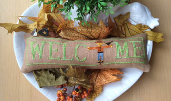 click here to view larger image of Wee Welcome - October Scarecrow (chart)