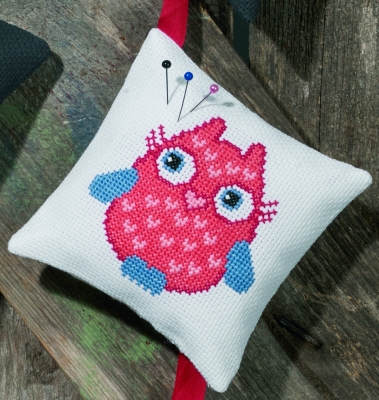 click here to view larger image of Red Owl - Pincushion (counted cross stitch kit)