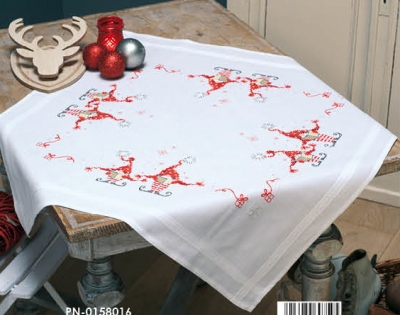 Christmas Ghomes - Tablecloth