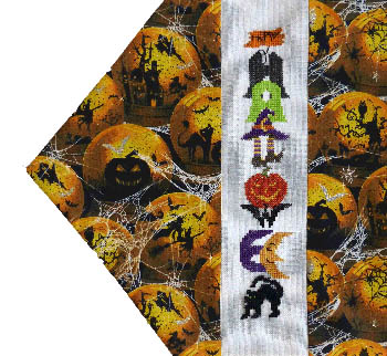 click here to view larger image of Seasonal Table Runners - Halloween (chart)