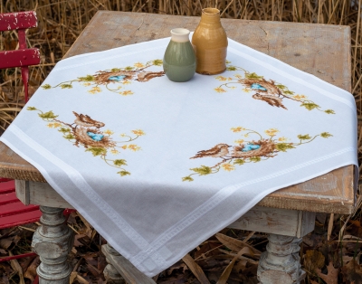 click here to view larger image of Little Bird in Nest Tablecloth (counted cross stitch kit)