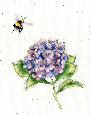 Busy Bee - Hannah Dale