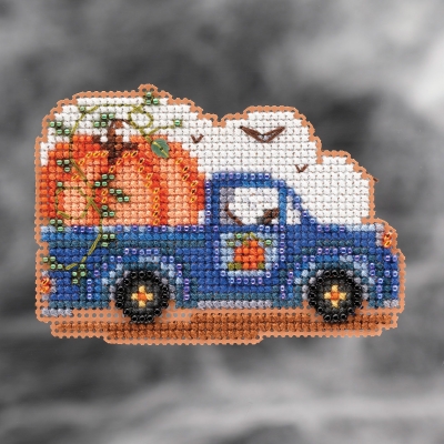 click here to view larger image of Pumpkin Delivery (2021) (counted cross stitch kit)