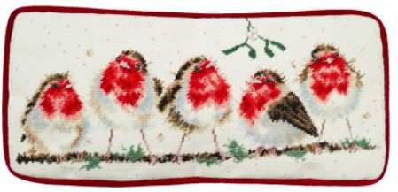 Rockin' Robins Tapestry - Hannah Dale