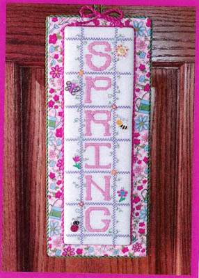 Spring Door Hanger w/charms