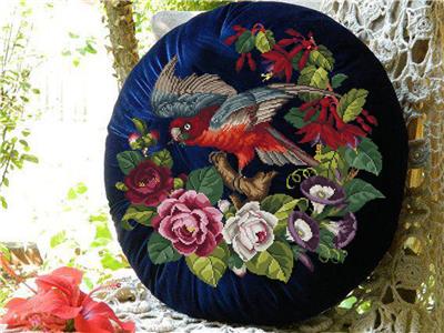Antique Floral Parrot