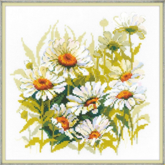 click here to view larger image of Chamomiles (counted cross stitch kit)