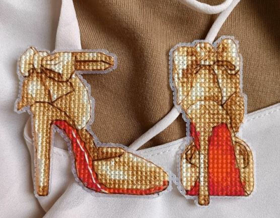Embroidery Kit Golden Shoes