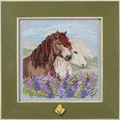 click here to view larger image of Icelandic Horses (2024) (button-bead kit)