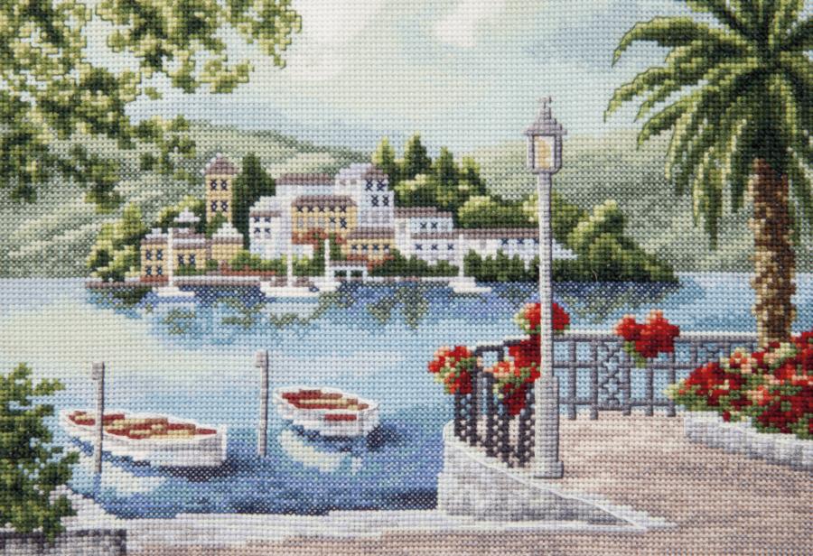 click here to view larger image of Paradise Island (counted cross stitch kit)