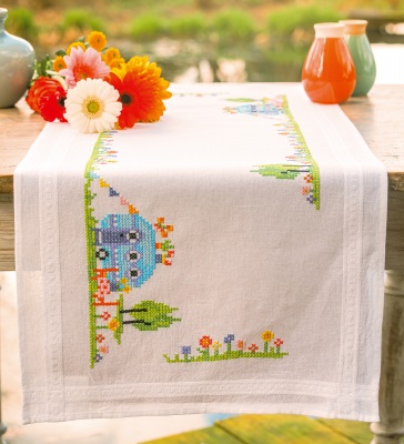 click here to view larger image of Road Trip Vacation Table Runner (stamped cross stitch kit)
