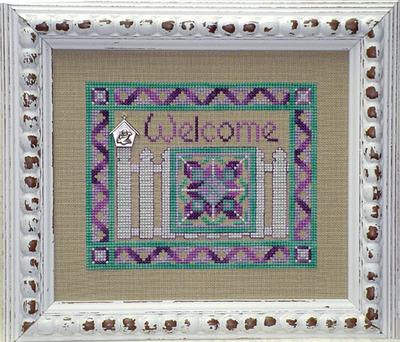 Picket Fence Welcome (with charm)