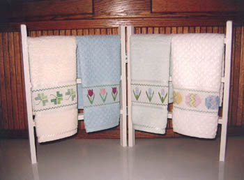 Spring Fingertip Towels