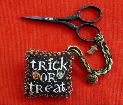 Trick Or Treat, My Pretty - Scissor Fob