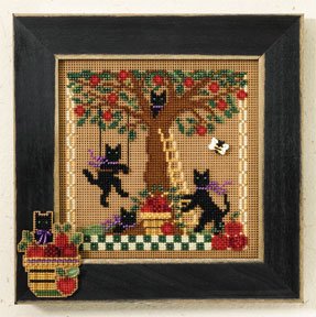 click here to view larger image of Apple Adventure (bead kit)